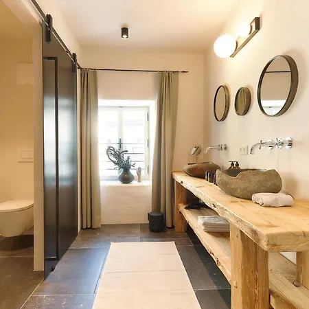 Townhouse By Frauenzimmer Homestay