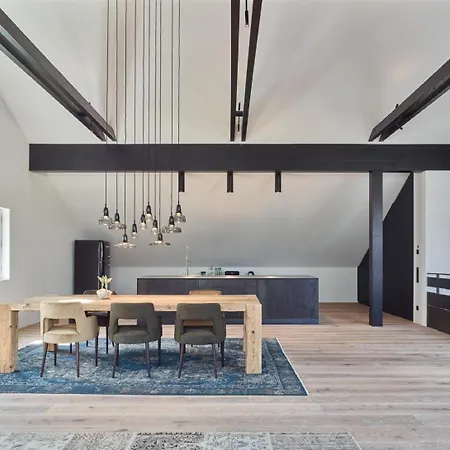 Townhouse *
